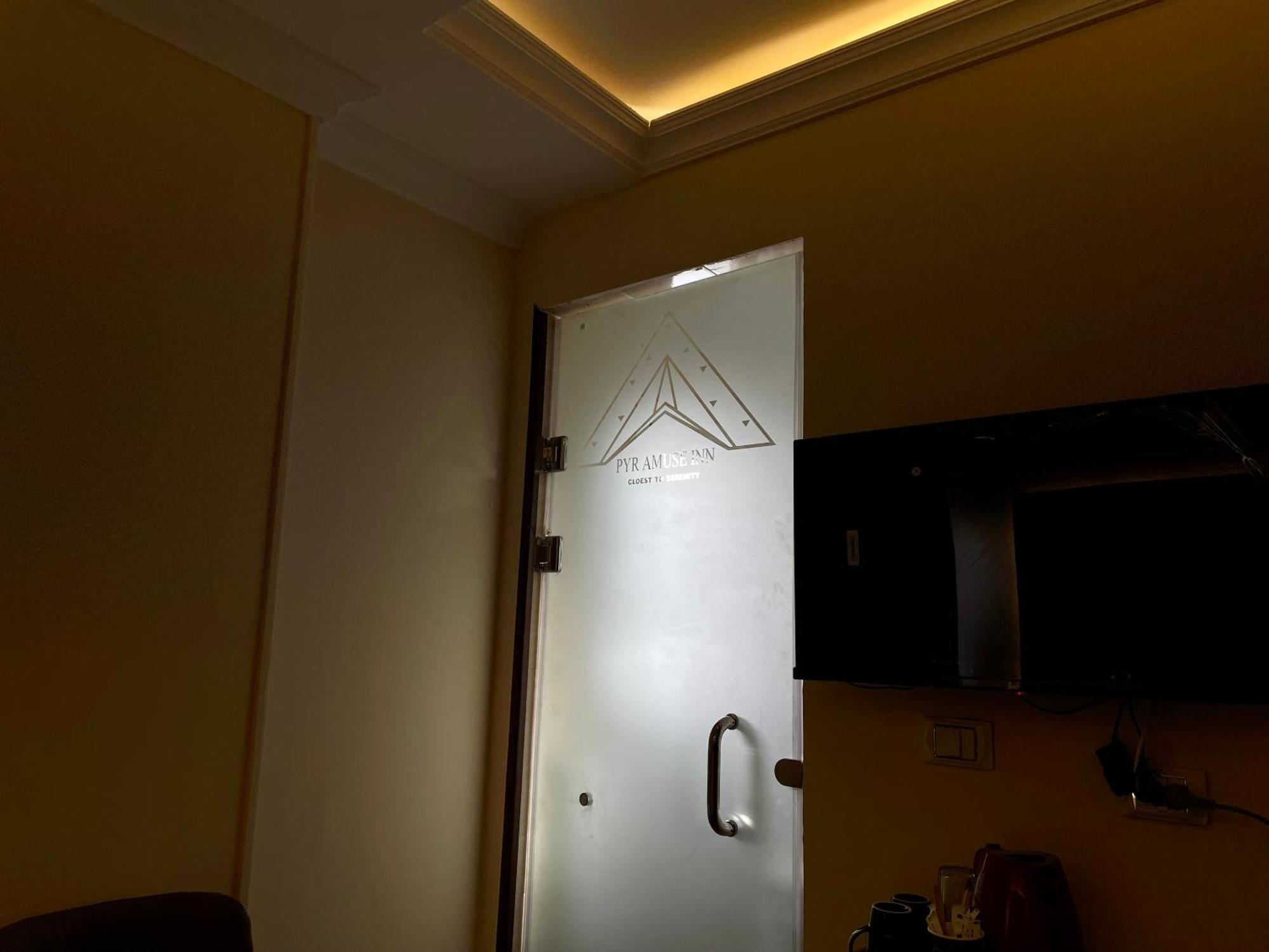 Pyramuse Inn Nazlat as Sammān Buitenkant foto