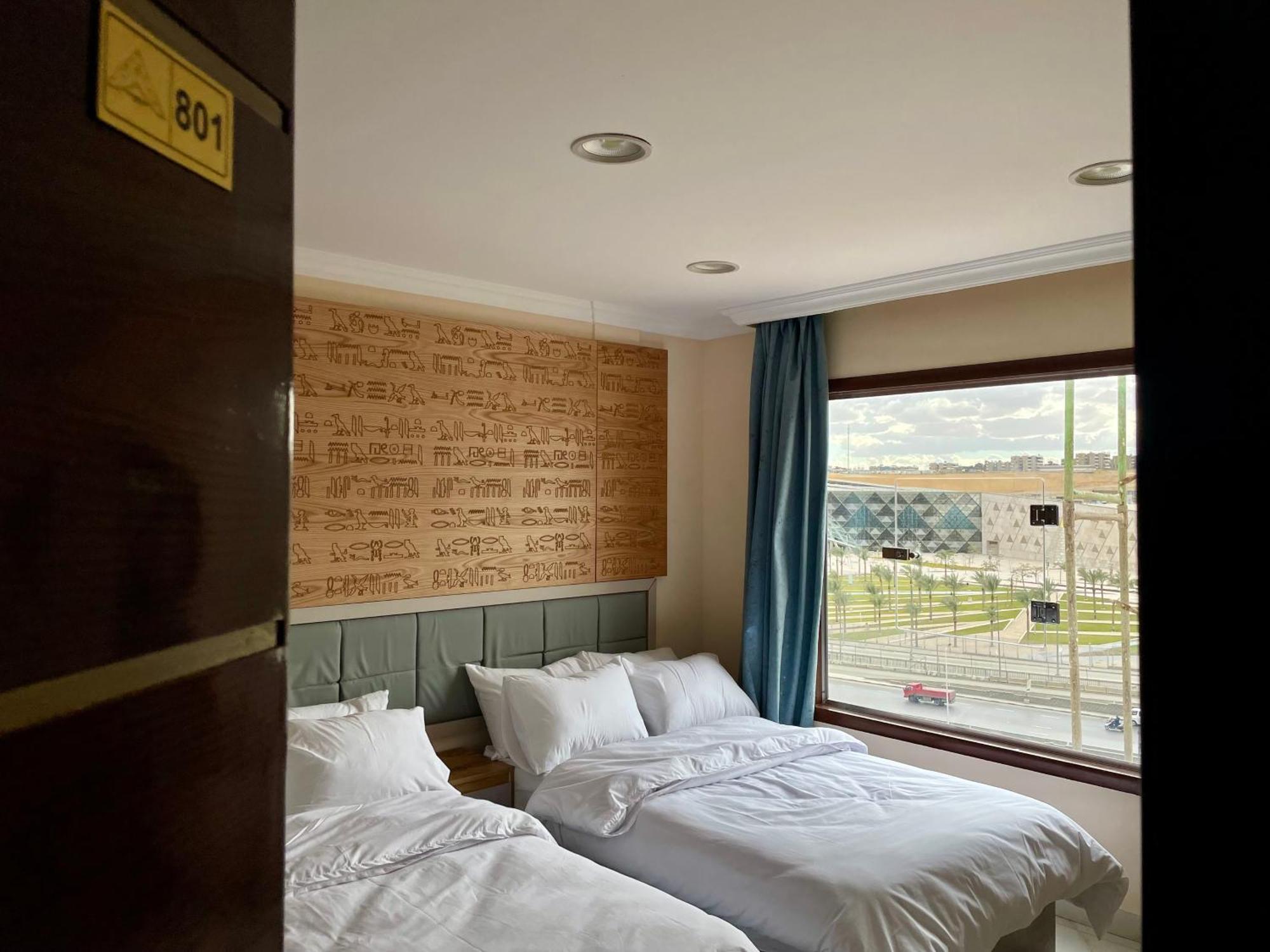 Pyramuse Inn Nazlat as Sammān Buitenkant foto
